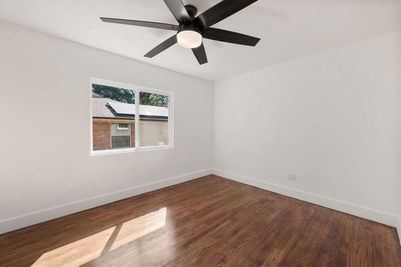 2626 Alden Avenue, Dallas TX 75211 - Photo 22