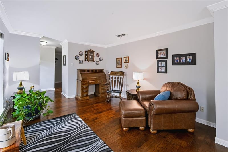 104 Trailwood Court, Burleson TX 76028 - Photo 26