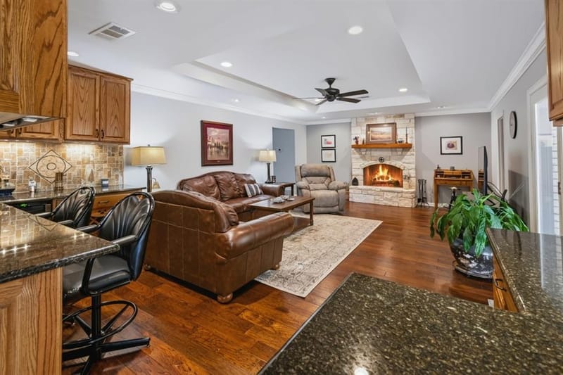 104 Trailwood Court, Burleson TX 76028 - Photo 7