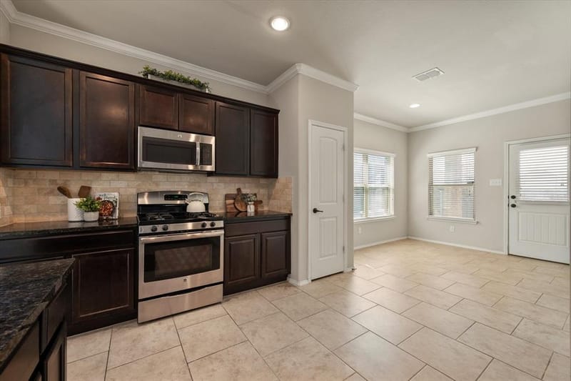 8416 Gentian Drive, Fort Worth TX 76123 - Photo 7