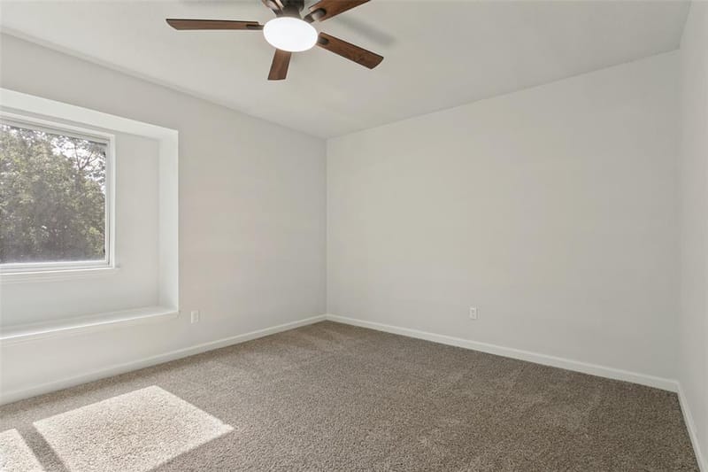2107 Meadowview Drive, Corinth TX 76210 - Photo 13