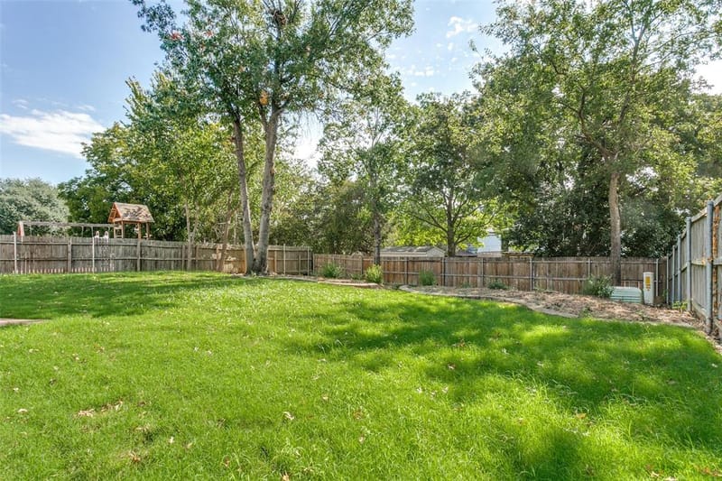 2107 Meadowview Drive, Corinth TX 76210 - Photo 25