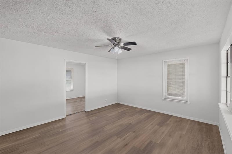 306 S Oak Lane, Tolar TX 76476 - Photo 9