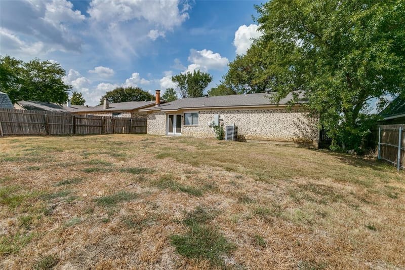 1210 Brook Hill Lane, Arlington TX 76014 - Photo 22