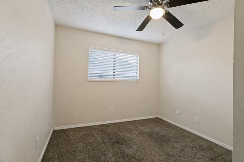 1210 Brook Hill Lane, Arlington TX 76014 - Photo 19