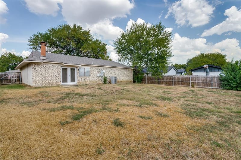 1210 Brook Hill Lane, Arlington TX 76014 - Photo 21