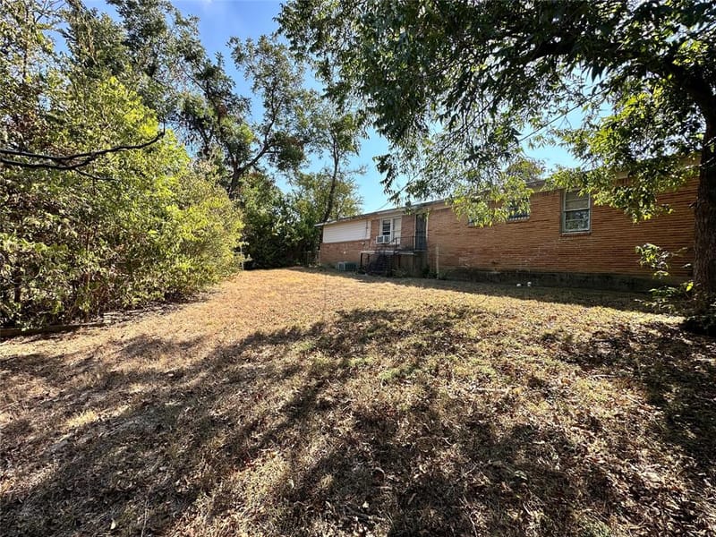 2121 Kingsdale Drive, Fort Worth TX 76119 - Photo 27