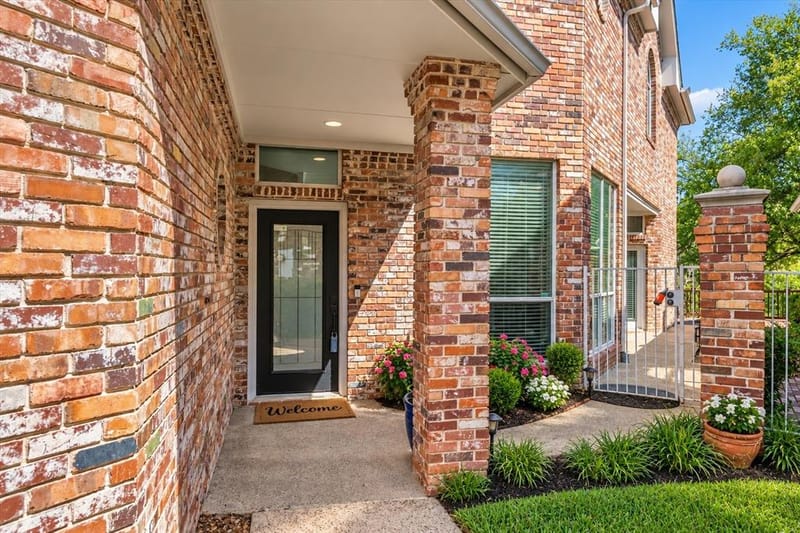 529 Loch N Green Trail, Arlington TX 76012
