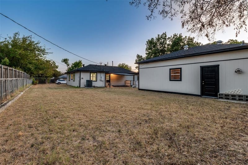 514 Chickapoo Trace, Grand Prairie TX 75051 - Photo 39
