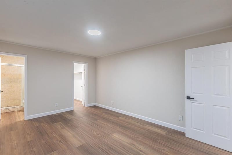 1214 Winterwood Drive, Lewisville TX 75067 - Photo 9