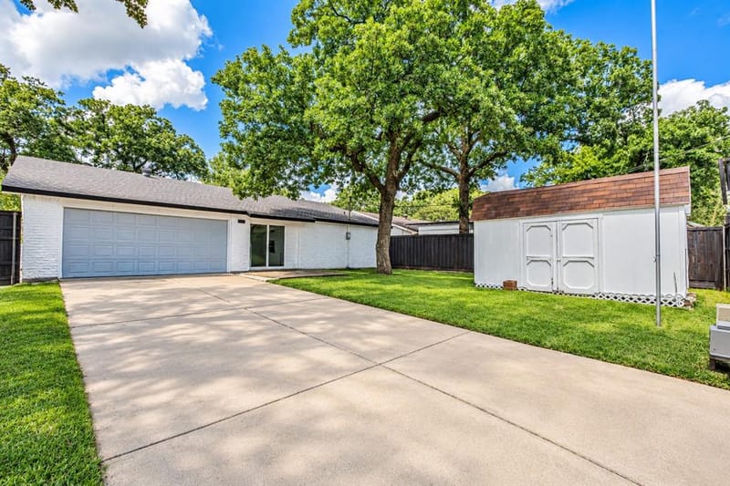 1214 Winterwood Drive, Lewisville TX 75067 - Photo 19