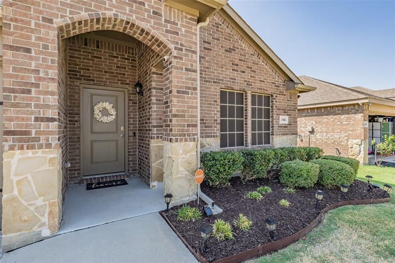 716 Alton Drive, Aubrey TX 76227 - Photo 7