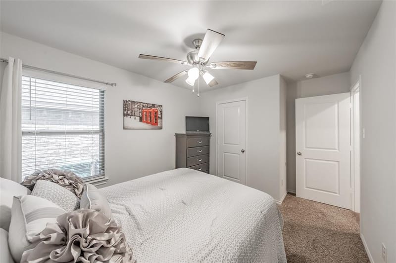 716 Alton Drive, Aubrey TX 76227 - Photo 31