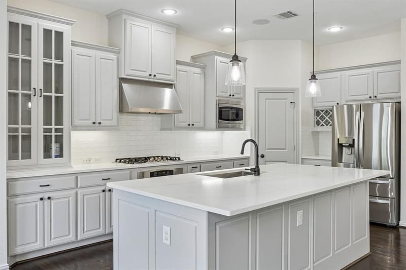 6685 Escena Boulevard, Irving TX 75039 - Photo 2