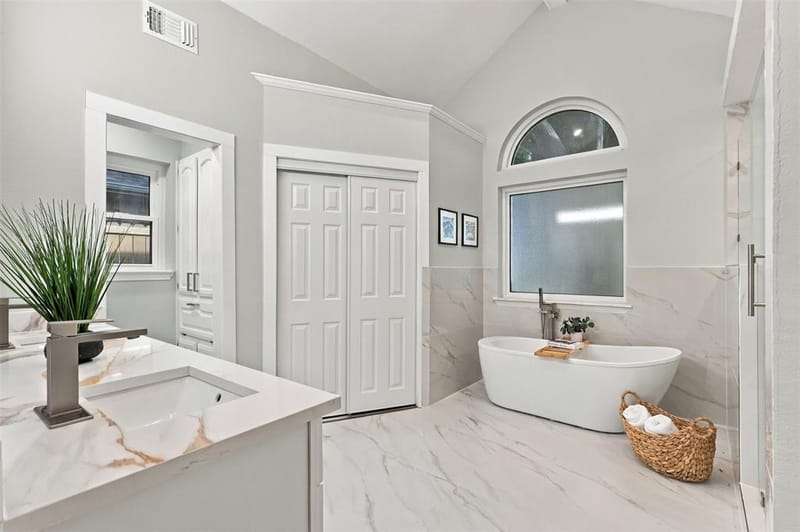 1316 Royal Palm Lane, Carrollton TX 75007 - Photo 24