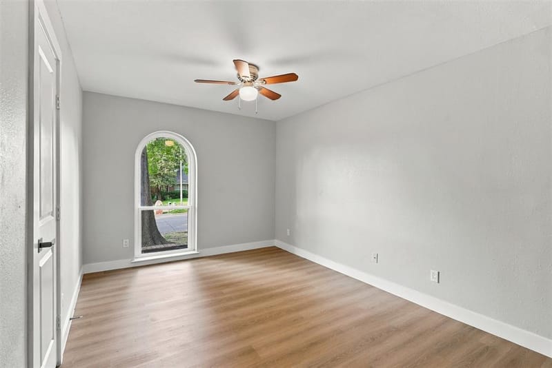 1316 Royal Palm Lane, Carrollton TX 75007 - Photo 31