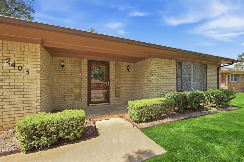 2403 Caprice Avenue, Denison TX 75020 - Photo 5