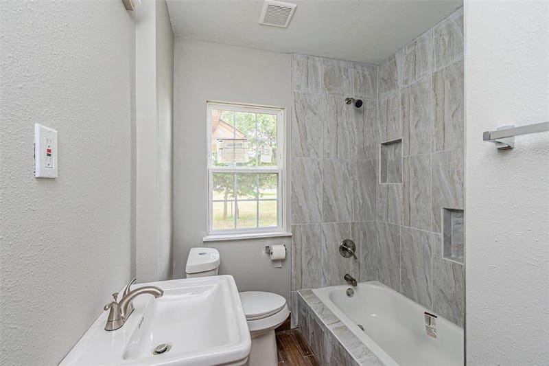 3116 Cypress Avenue, Dallas TX 75227 - Photo 18