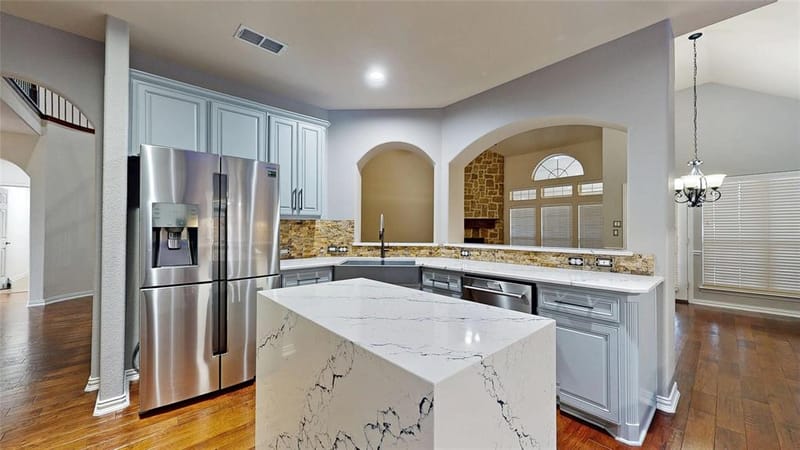 4903 Barn Owl Trail, Grand Prairie TX 75052 - Photo 6