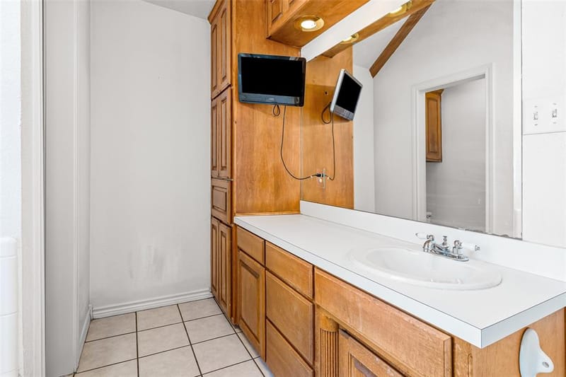 8816 The Briers Court, Granbury TX 76049 - Photo 31