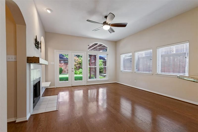 1740 Glenlivet Drive, Dallas TX 75218 - Photo 13