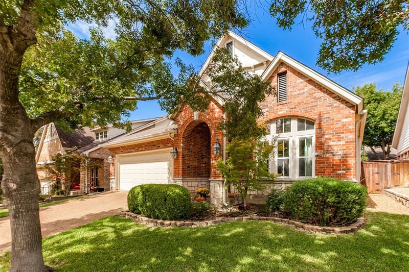 1740 Glenlivet Drive, Dallas TX 75218