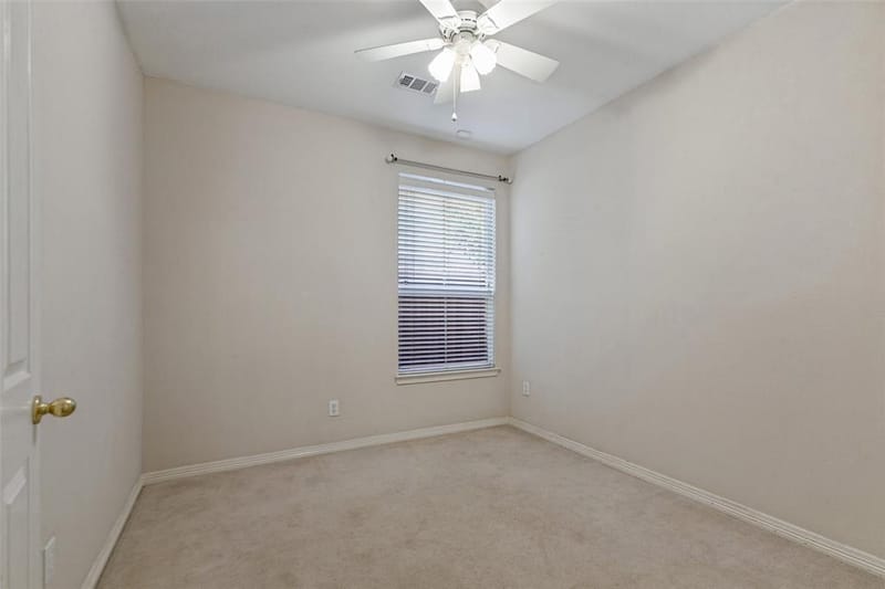 1740 Glenlivet Drive, Dallas TX 75218 - Photo 19