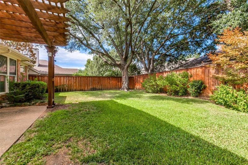 1740 Glenlivet Drive, Dallas TX 75218 - Photo 25