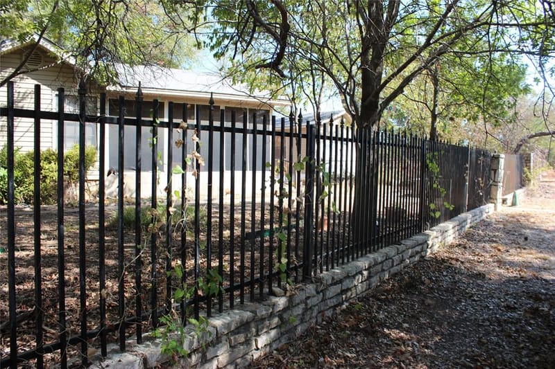 2804 Maplewood Street, Granbury TX 76048 - Photo 28