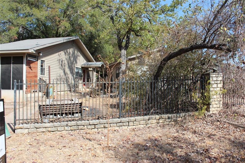 2804 Maplewood Street, Granbury TX 76048 - Photo 31