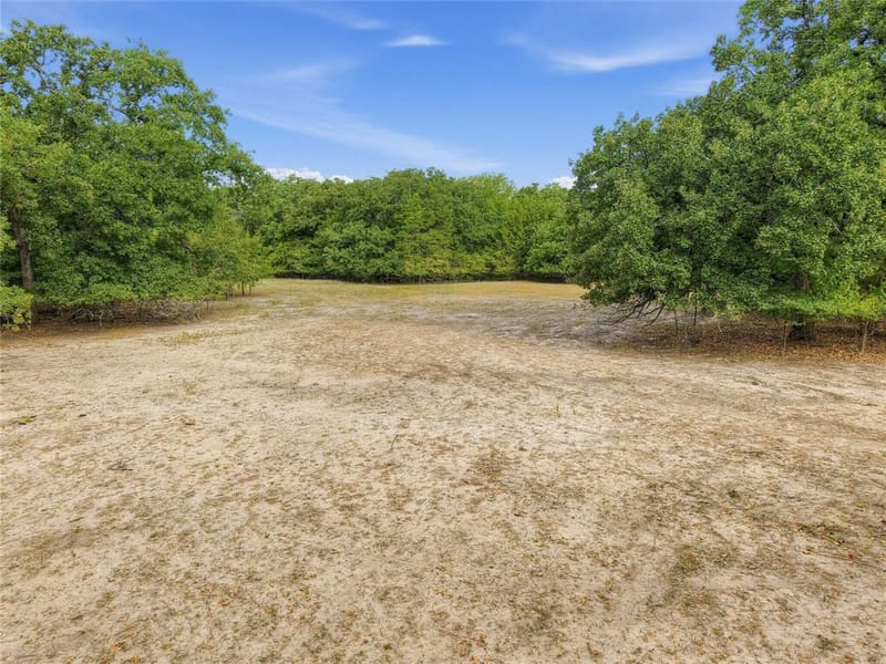 1611 Shepherd Lane, Dallas TX 75253 - Photo 35