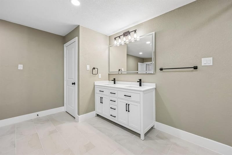 3889 Davila Drive, Dallas TX 75220 - Photo 23