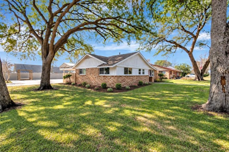 6540 Briley Drive, North Richland Hills TX 76180 - Photo 2