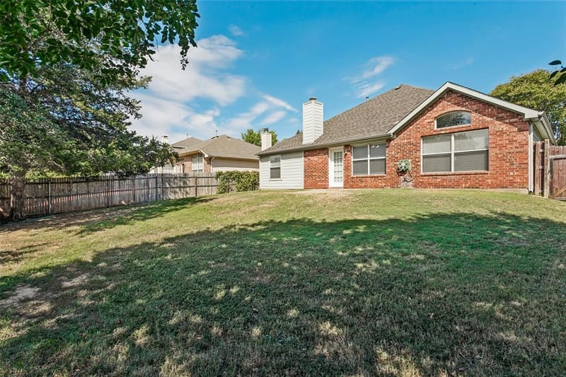 1610 Redwood Drive, Corinth TX 76210 - Photo 21