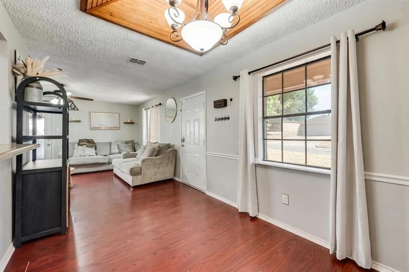 837 Blue Ridge Drive, Burleson TX 76028 - Photo 7