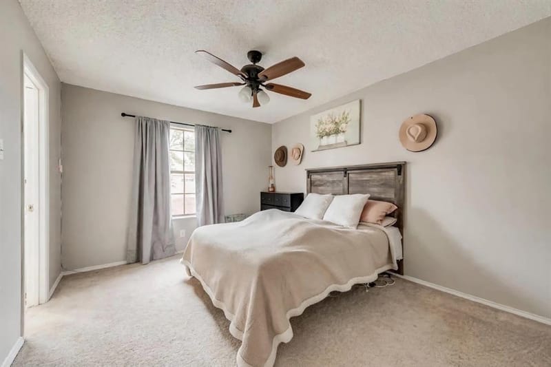 837 Blue Ridge Drive, Burleson TX 76028 - Photo 10