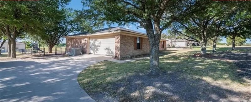 3517 W Moonlight Drive, Waco TX 76706 - Photo 3