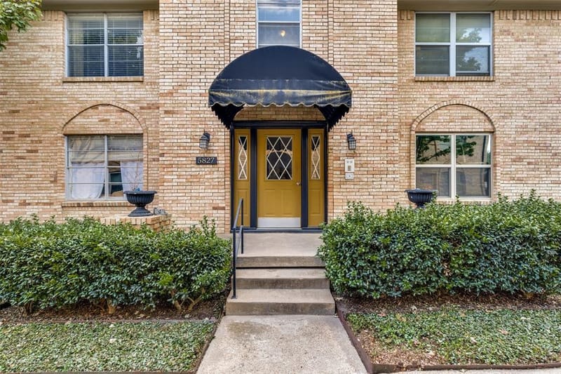 5827 Sandhurst Lane # C, Dallas TX 75206 - Photo 3