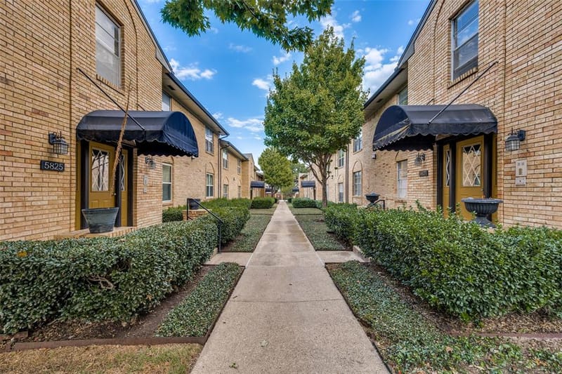 5827 Sandhurst Lane # C, Dallas TX 75206