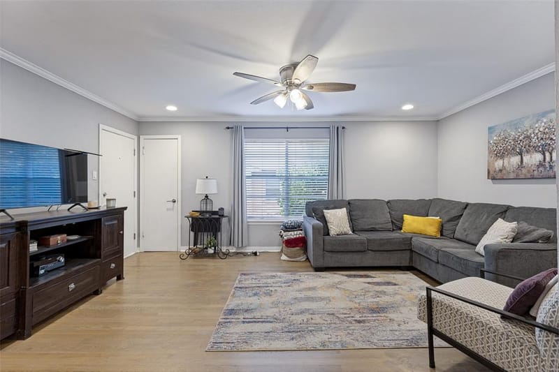 5827 Sandhurst Lane # C, Dallas TX 75206 - Photo 5