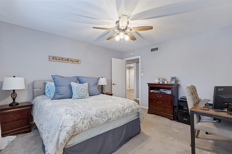 5827 Sandhurst Lane # C, Dallas TX 75206 - Photo 20