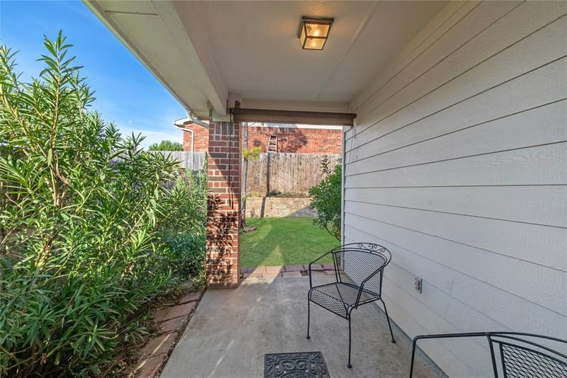 6037 Melanie Drive, Fort Worth TX 76131 - Photo 21