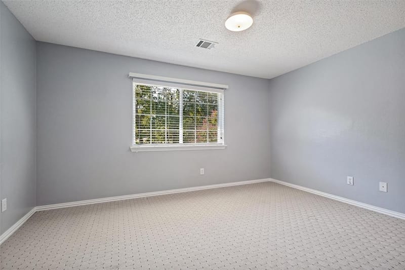 204 E Chapel Downs Drive, Southlake TX 76092 - Photo 22