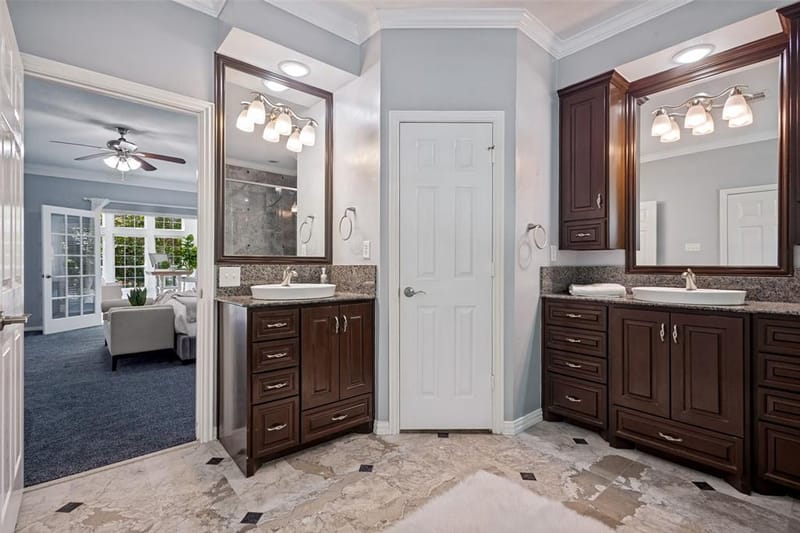 204 E Chapel Downs Drive, Southlake TX 76092 - Photo 29