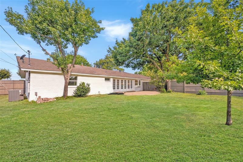 11864 Cold Harbor Lane, Dallas TX 75244 - Photo 4