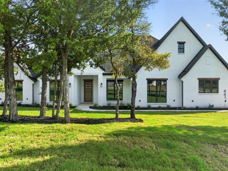 441 Silo Court, Waxahachie TX 75167