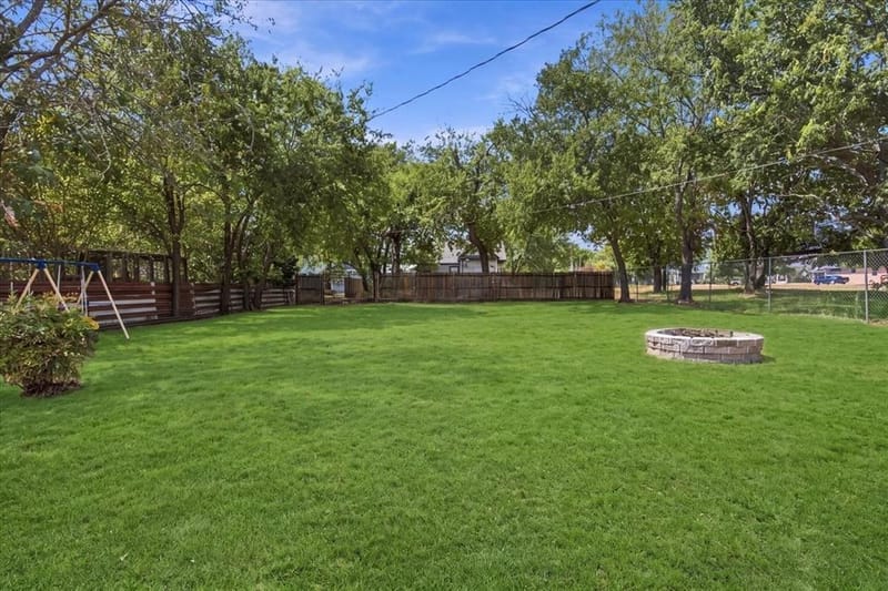 420 N Cleveland Avenue, Sherman TX 75090 - Photo 5