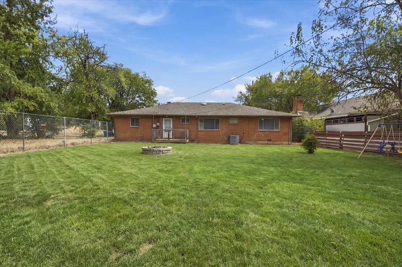 420 N Cleveland Avenue, Sherman TX 75090 - Photo 4