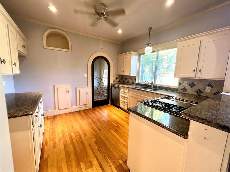 2003 Elizabeth Drive, Brownwood TX 76801 - Photo 5