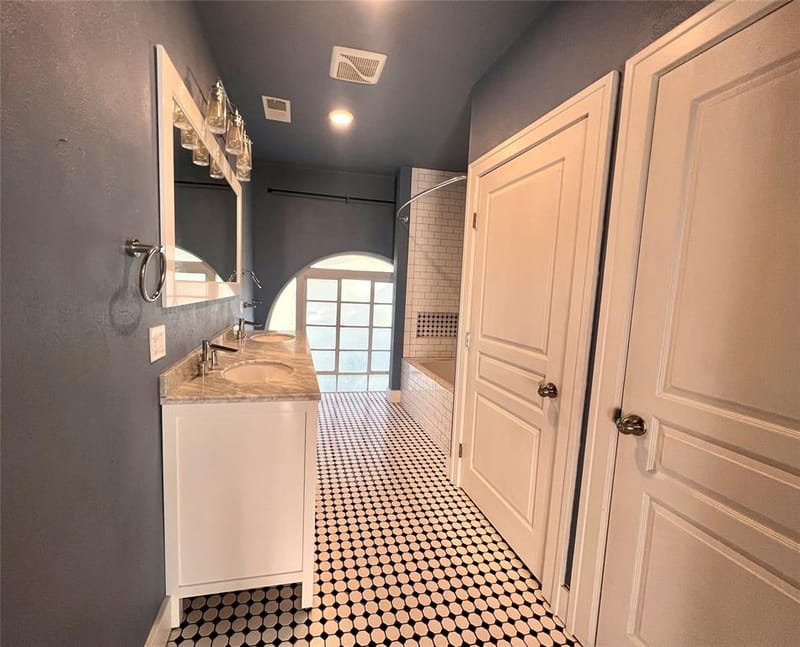 2003 Elizabeth Drive, Brownwood TX 76801 - Photo 8